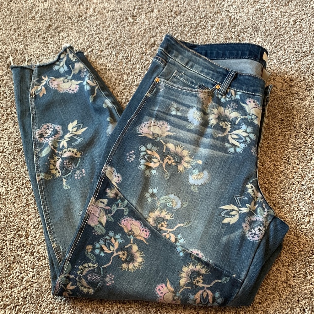 Vintage America BOHO Skinny Ankle Jean